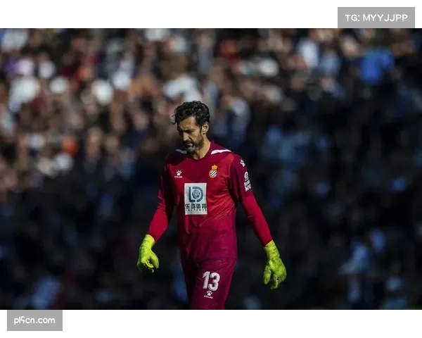 西班牙门将数据对比分析 西蒙经验与拉亚扑救成功率如何权衡